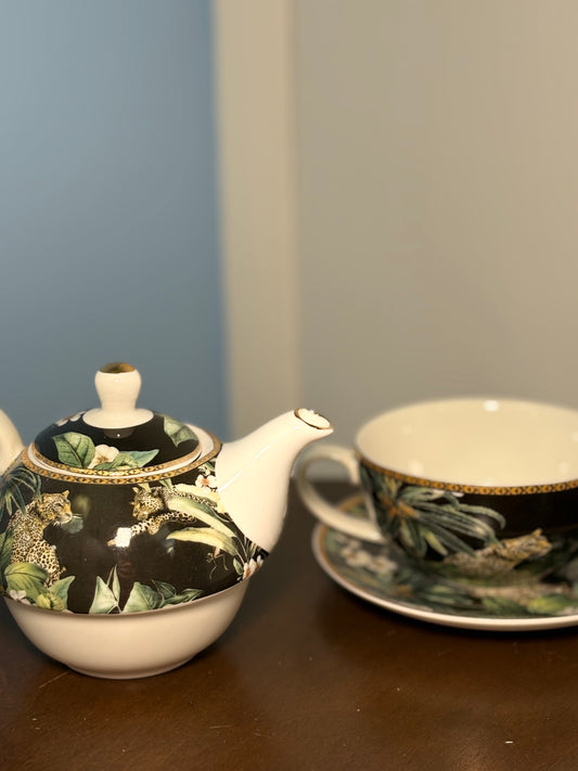 Walk On The Wild Side Teapot and Teacup Set