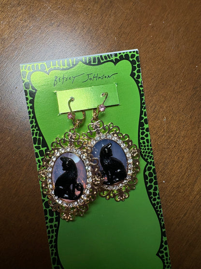 Purrrfect Portrait Earrings