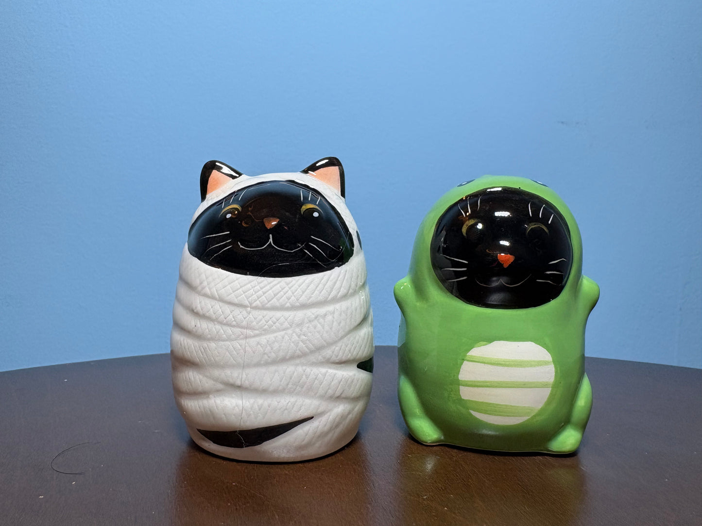 But That’s My Best Friend! Salt & Pepper Shakers