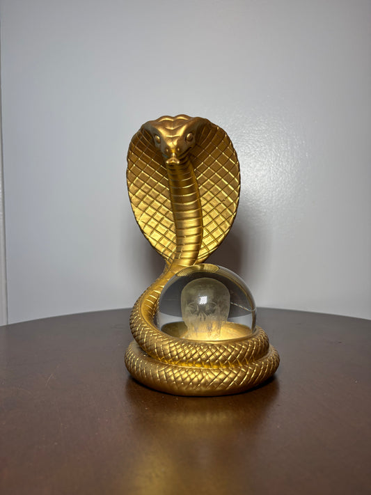 Never Trust The Slither Statue